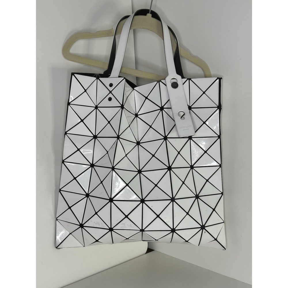 Issey Miyake,‎ Bao Bao Tote, White, Geometric